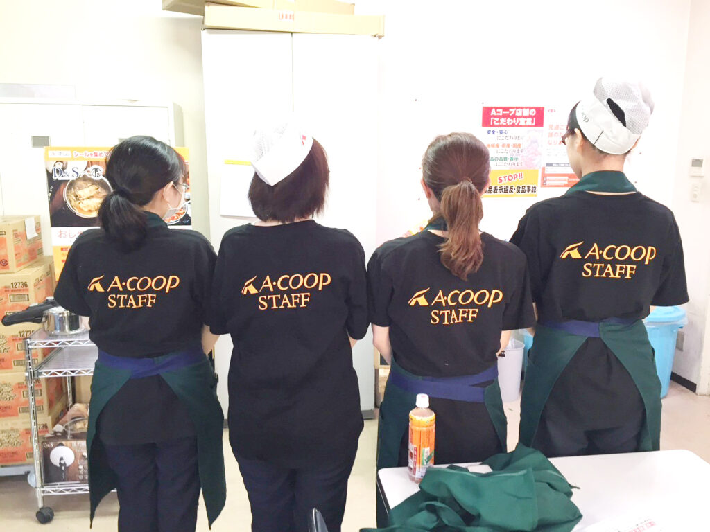 AコープスタッフTシャツ